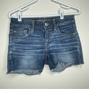 American Eagle Super Stretch Shortie Jean Shorts‎ (4)